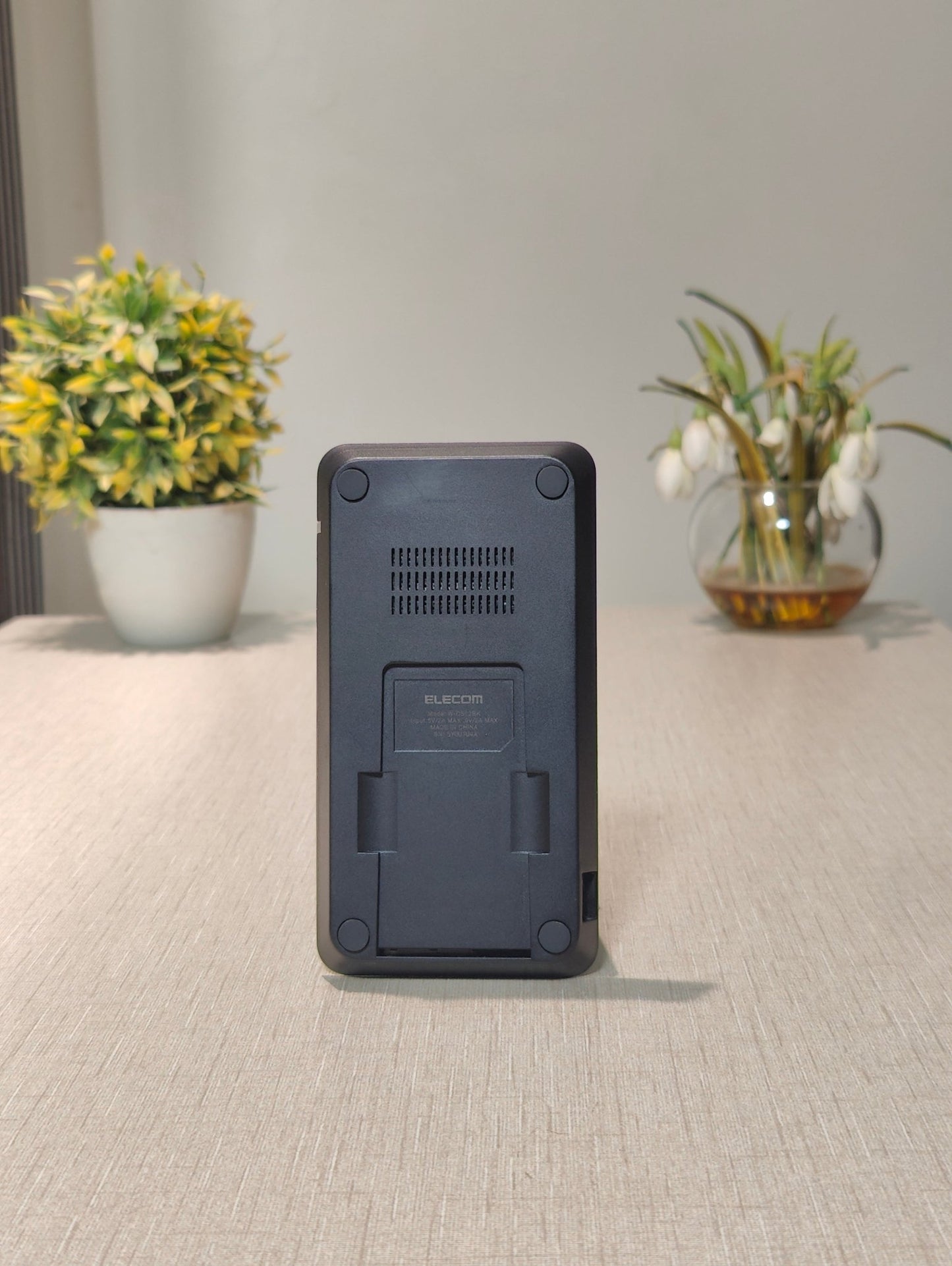 MobixCart™ | Elecom Wireless Charger Stand 10W – 2 - in - 1 Fast & Universal Wireless Charging Dock - mobixcart